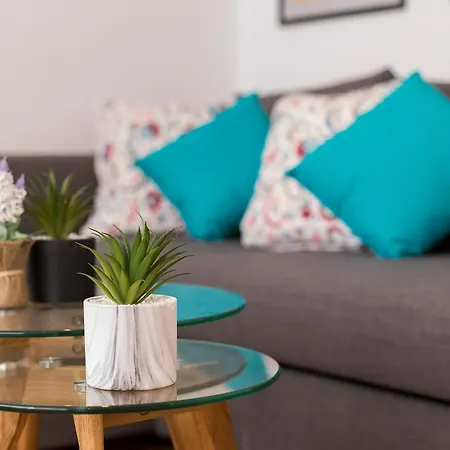 Centrico Tranquilo 2 דירה *